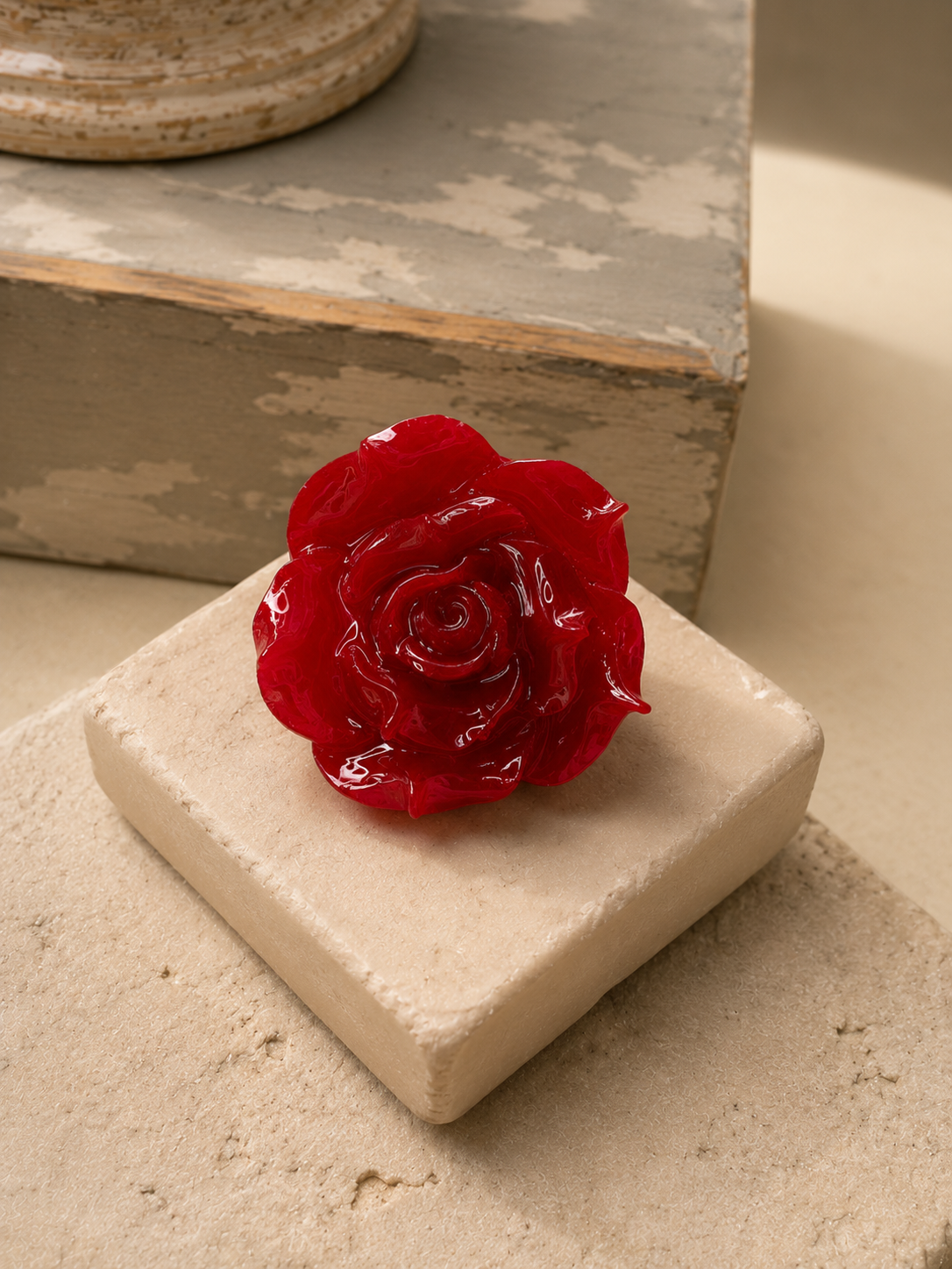 Bloom - Red High Gloss with Silver Shank