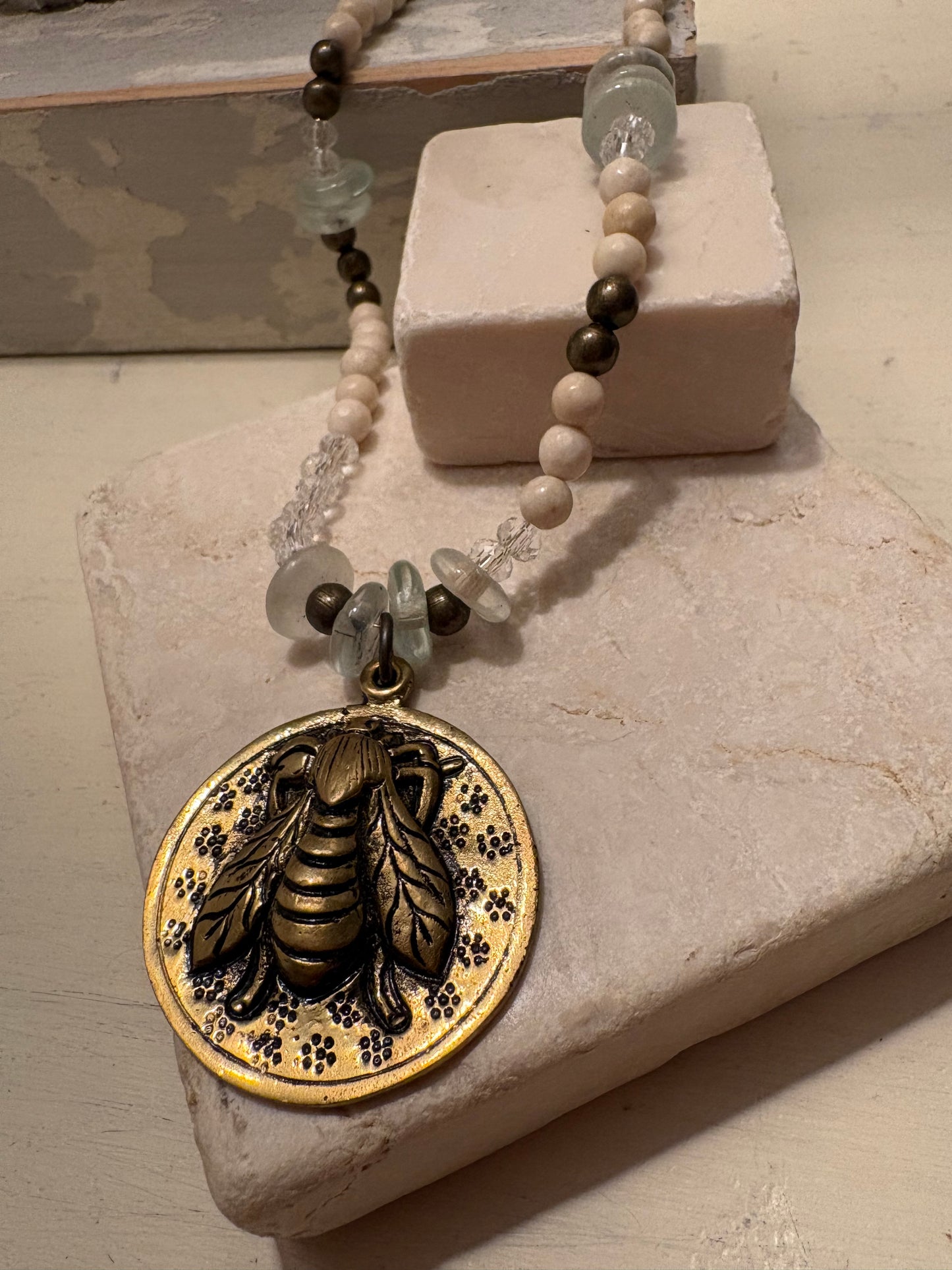 The Keeper – Bee Medallion Necklace Beaded
