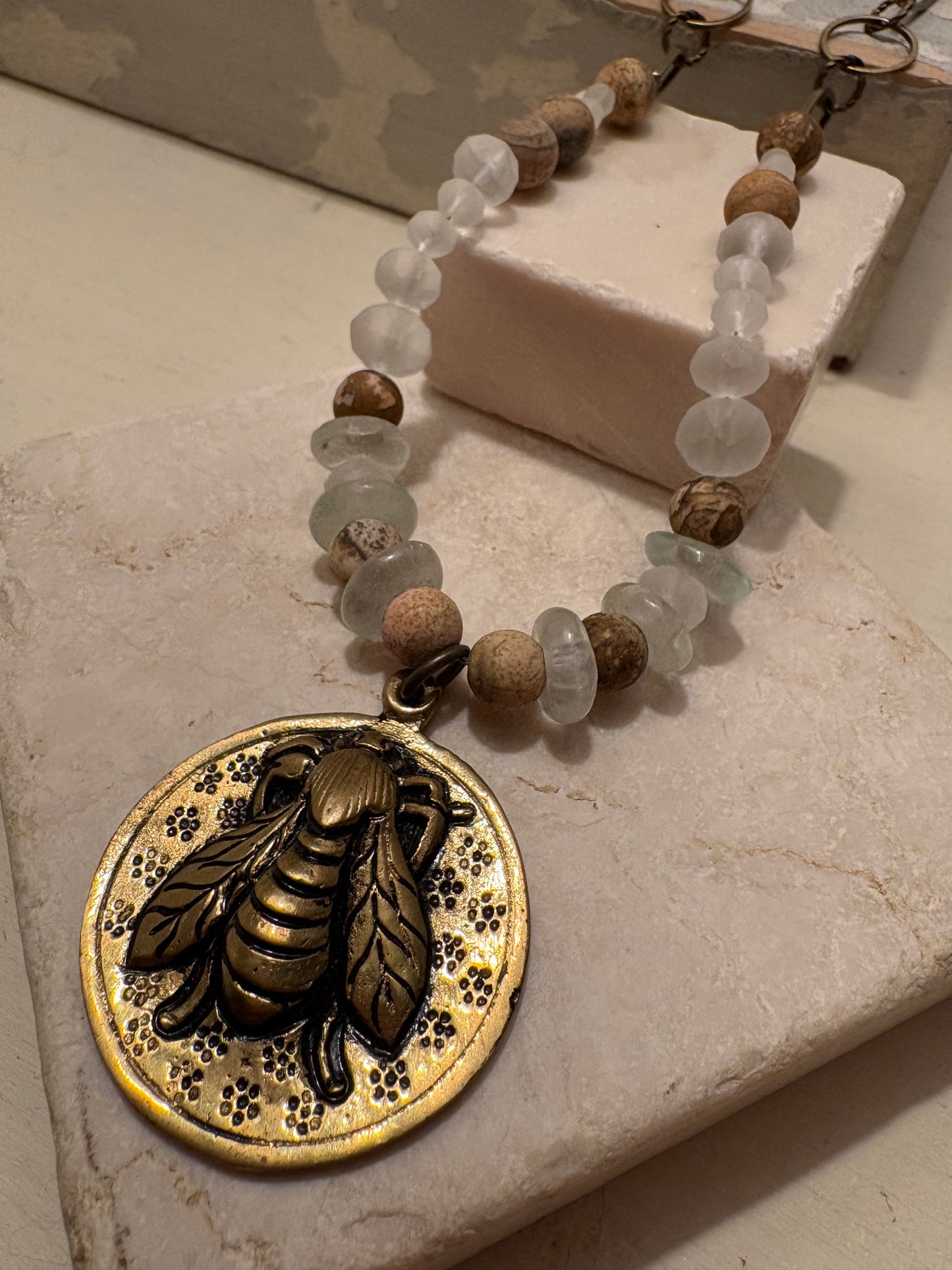 The Keeper – Bee Medallion Necklace (long)