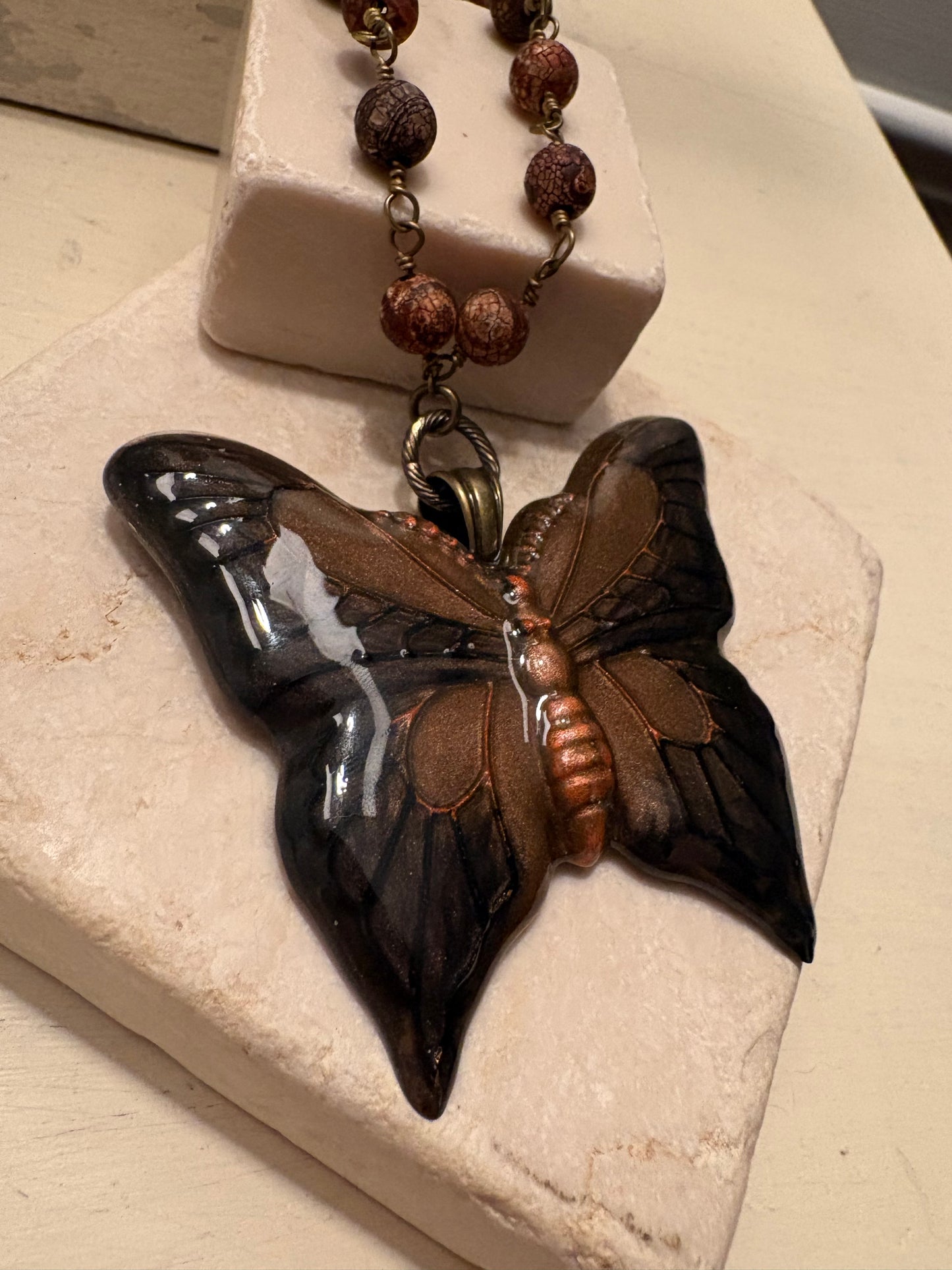 Dark Monarch Butterfly & Cracked Agate