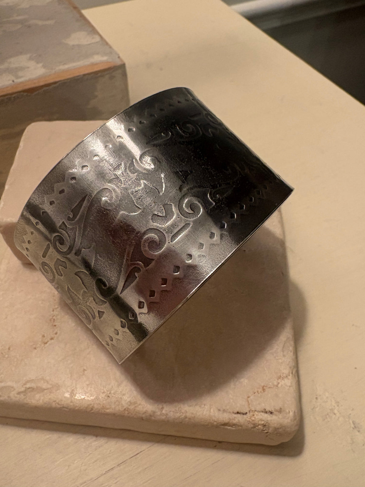 The Nocturne Cuff